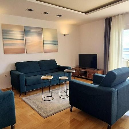 Sea View- Spacious Apartment With Shared Pool Split Luaran gambar