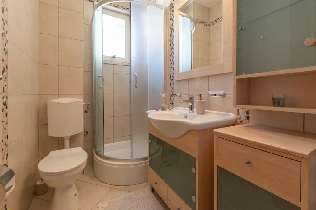 Sea View- Spacious Apartment With Shared Pool Split Luaran gambar