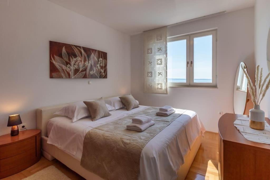 Sea View- Spacious Apartment With Shared Pool Split Luaran gambar