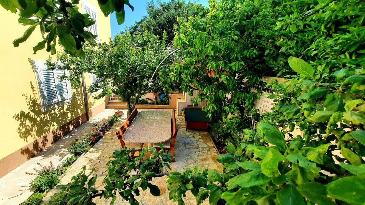 Sea View- Spacious Apartment With Shared Pool Split Luaran gambar