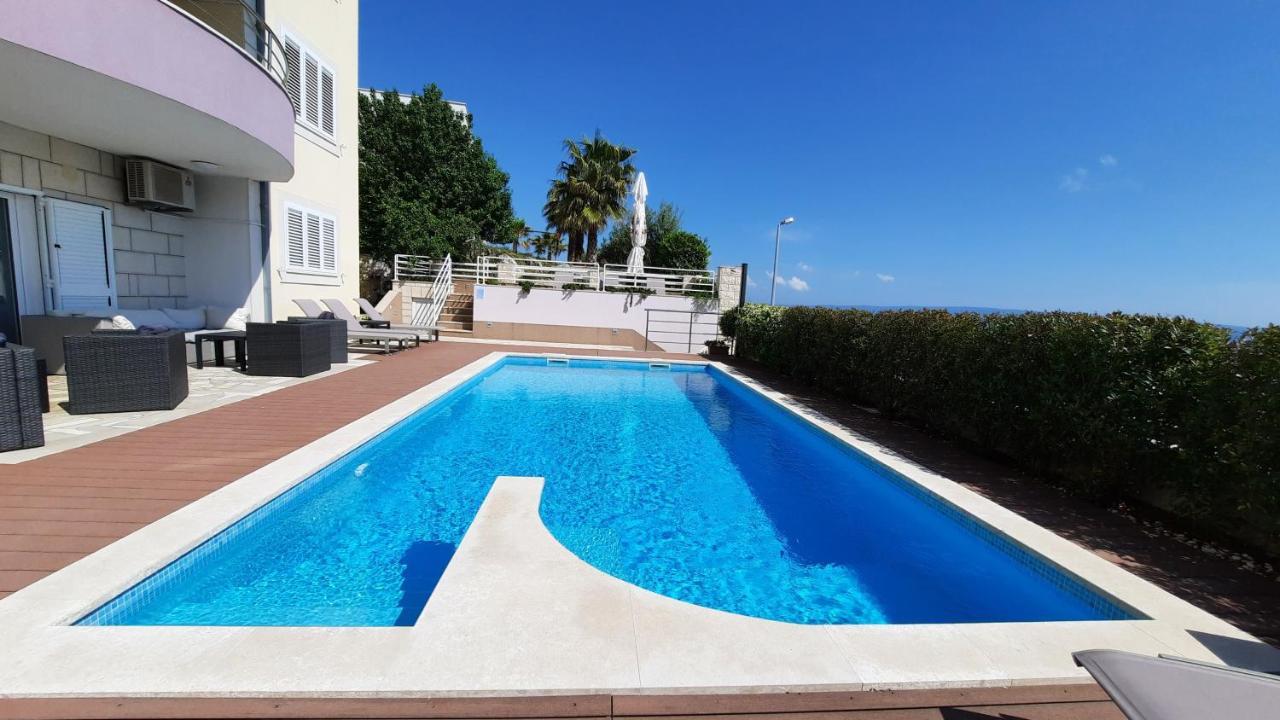 Sea View- Spacious Apartment With Shared Pool Split Luaran gambar